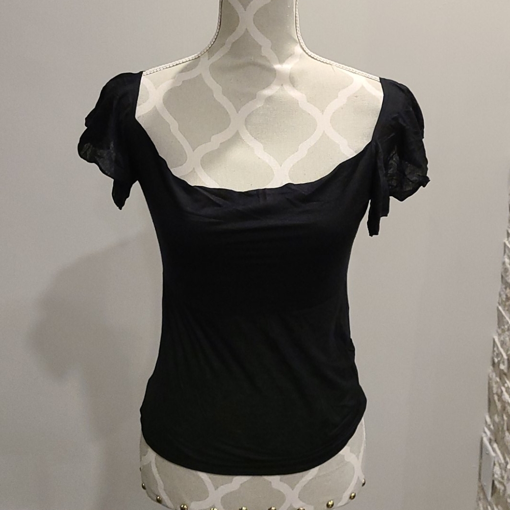 Diane VF semi Sheer Black short flowy sleeve top